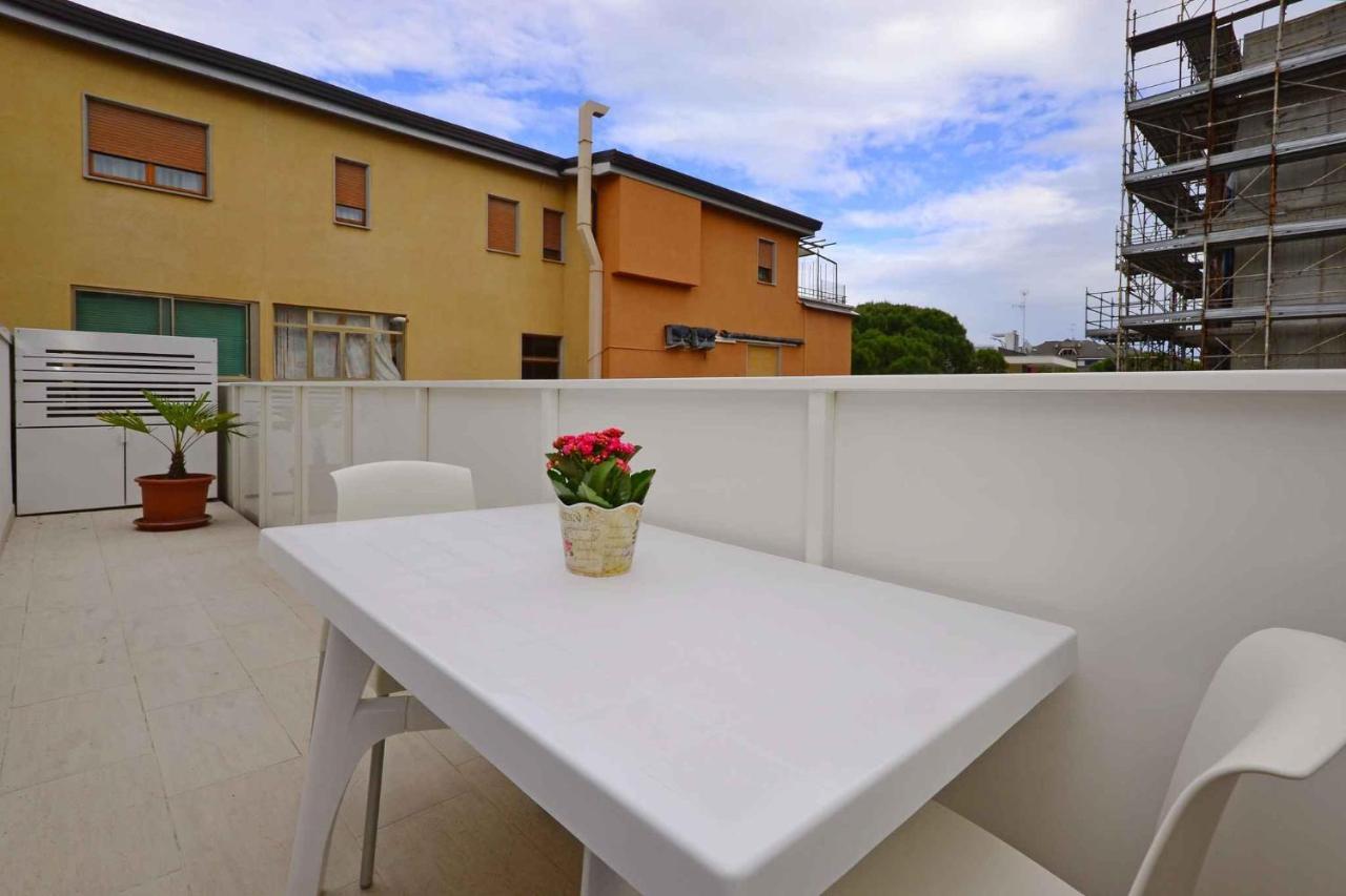 Apartments In Lignano 21656 Lignano Sabbiadoro Eksteriør bilde